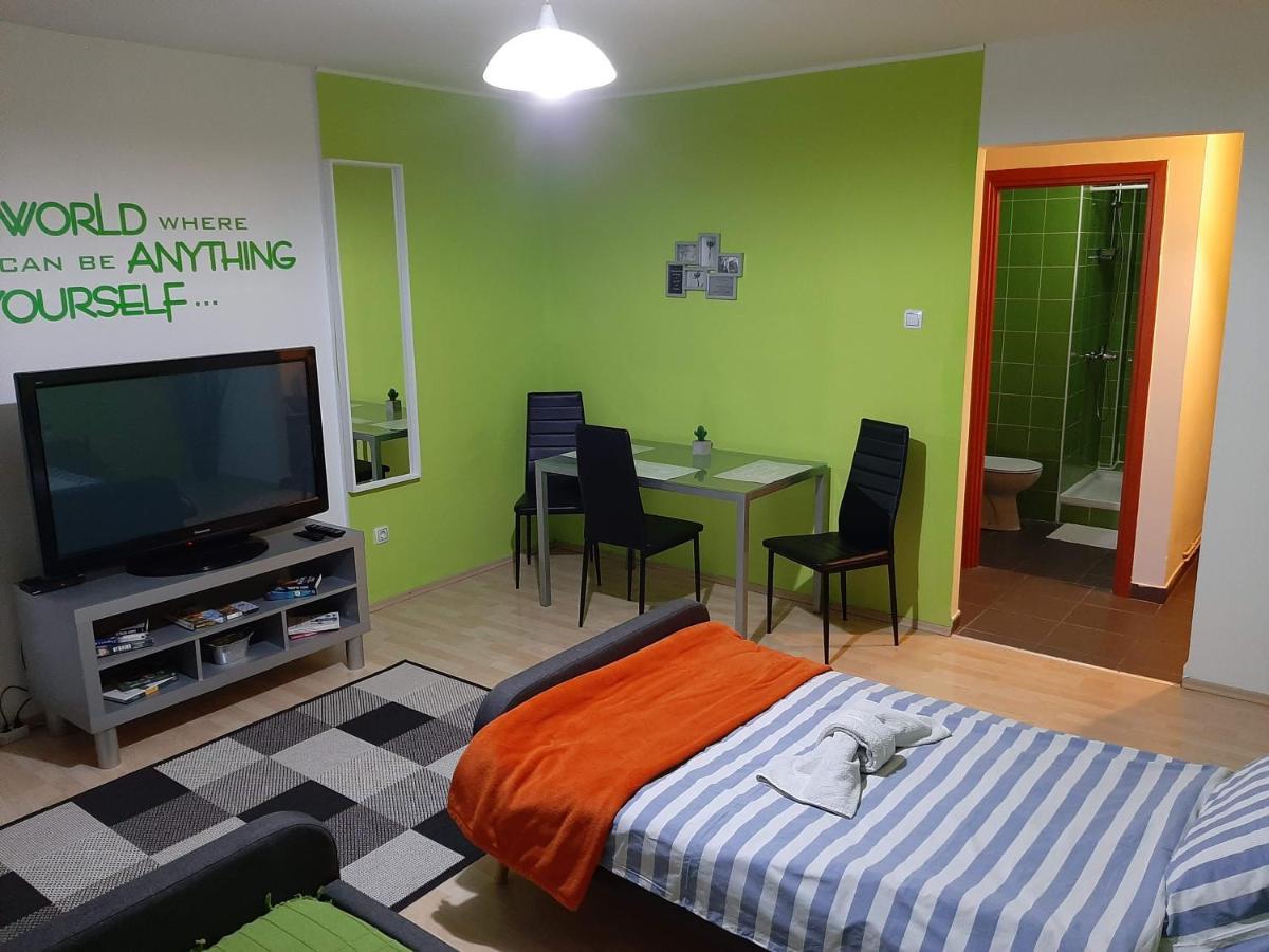 Apartmani Arena Zagabria Esterno foto